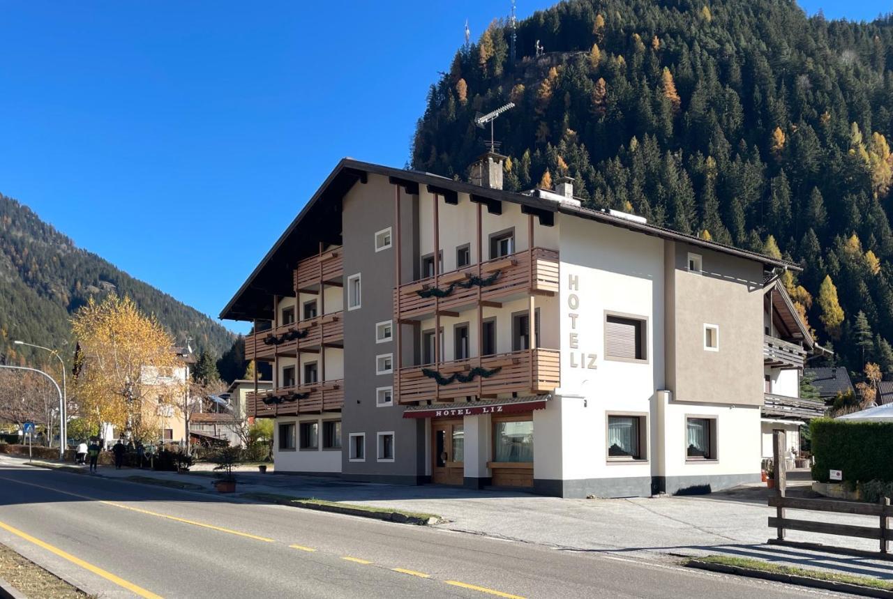 Hotel Liz Predazzo Esterno foto