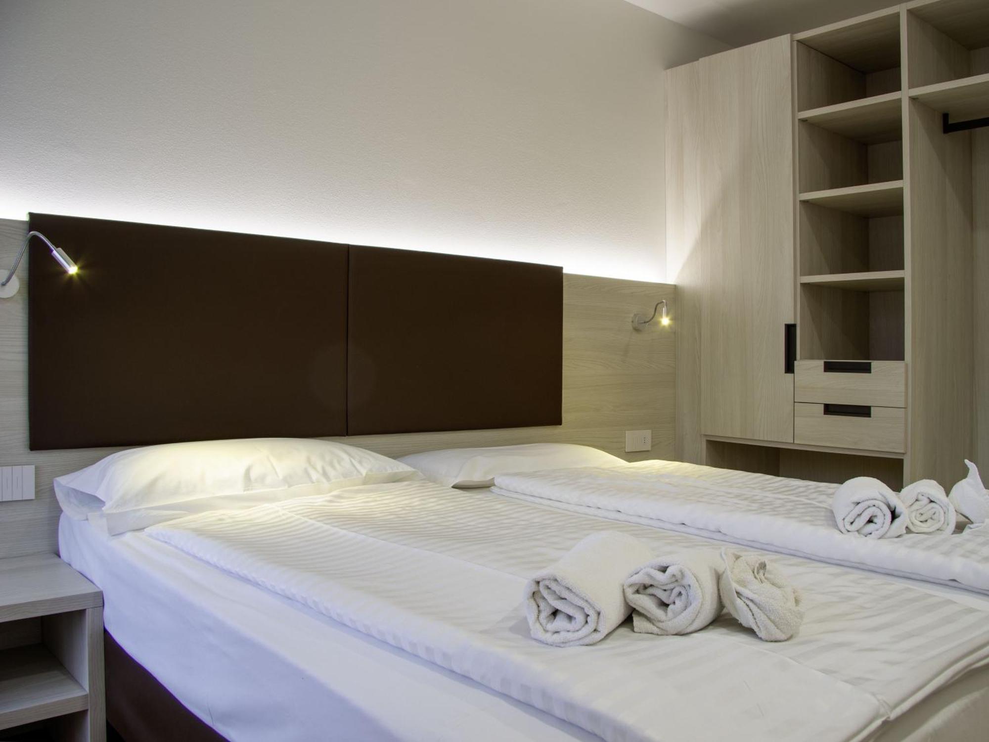 Hotel Liz Predazzo Esterno foto