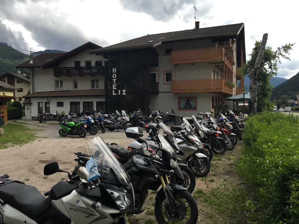 Hotel Liz Predazzo Esterno foto
