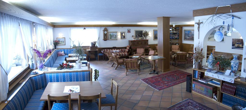 Hotel Liz Predazzo Esterno foto